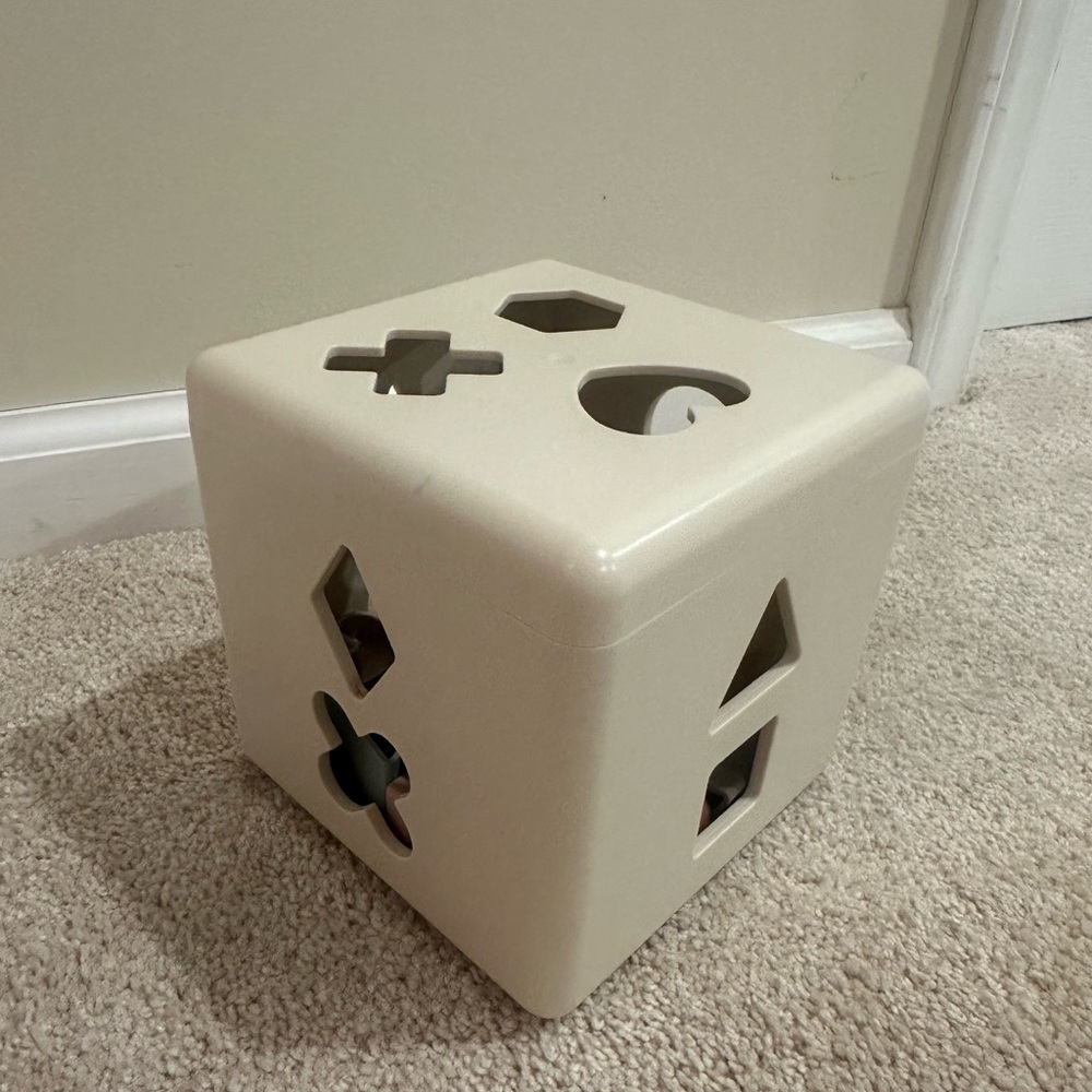 Mushie shape sorter toy original